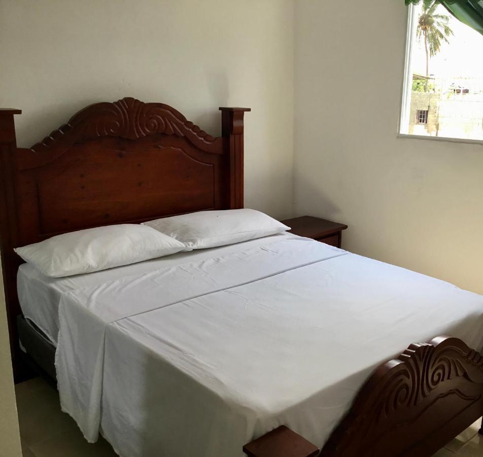 Posada El Sol, Home Near Airport Sdq ボカ・チカ エクステリア 写真